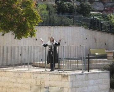 Worshipers Return to Har Nof Synagogue