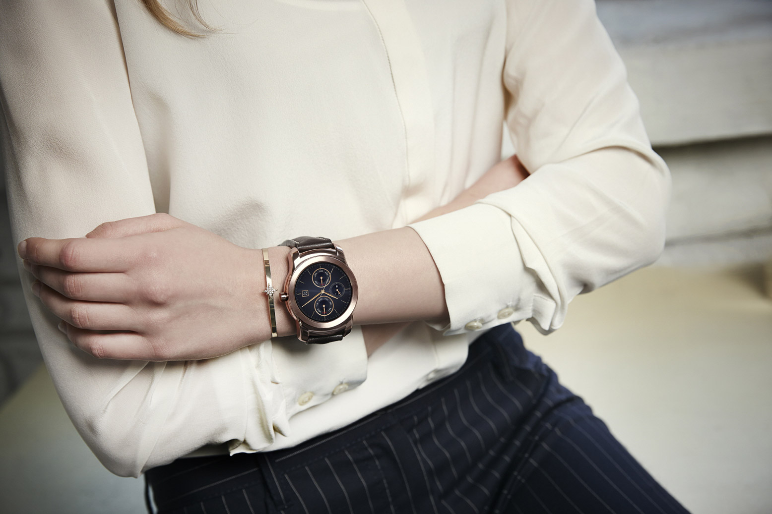 The Watch Urbane by LG is suitable enough for a business meeting